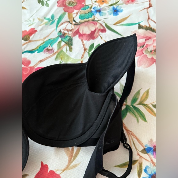 Elegant Black Women's Bra size 34D [Wolford brand bra eye& hook back closure - Picture 4 of 16